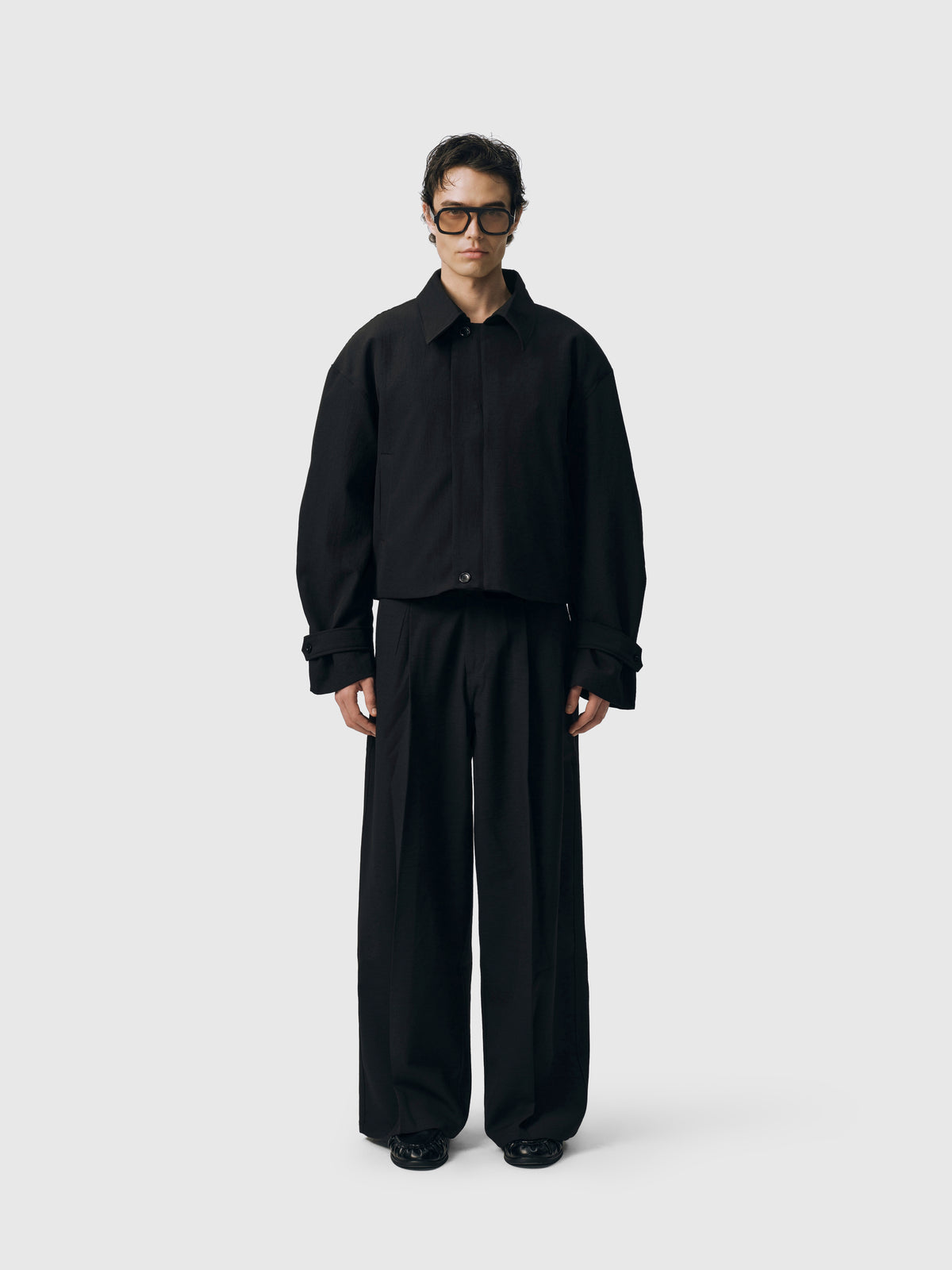 #Color_BLACK
