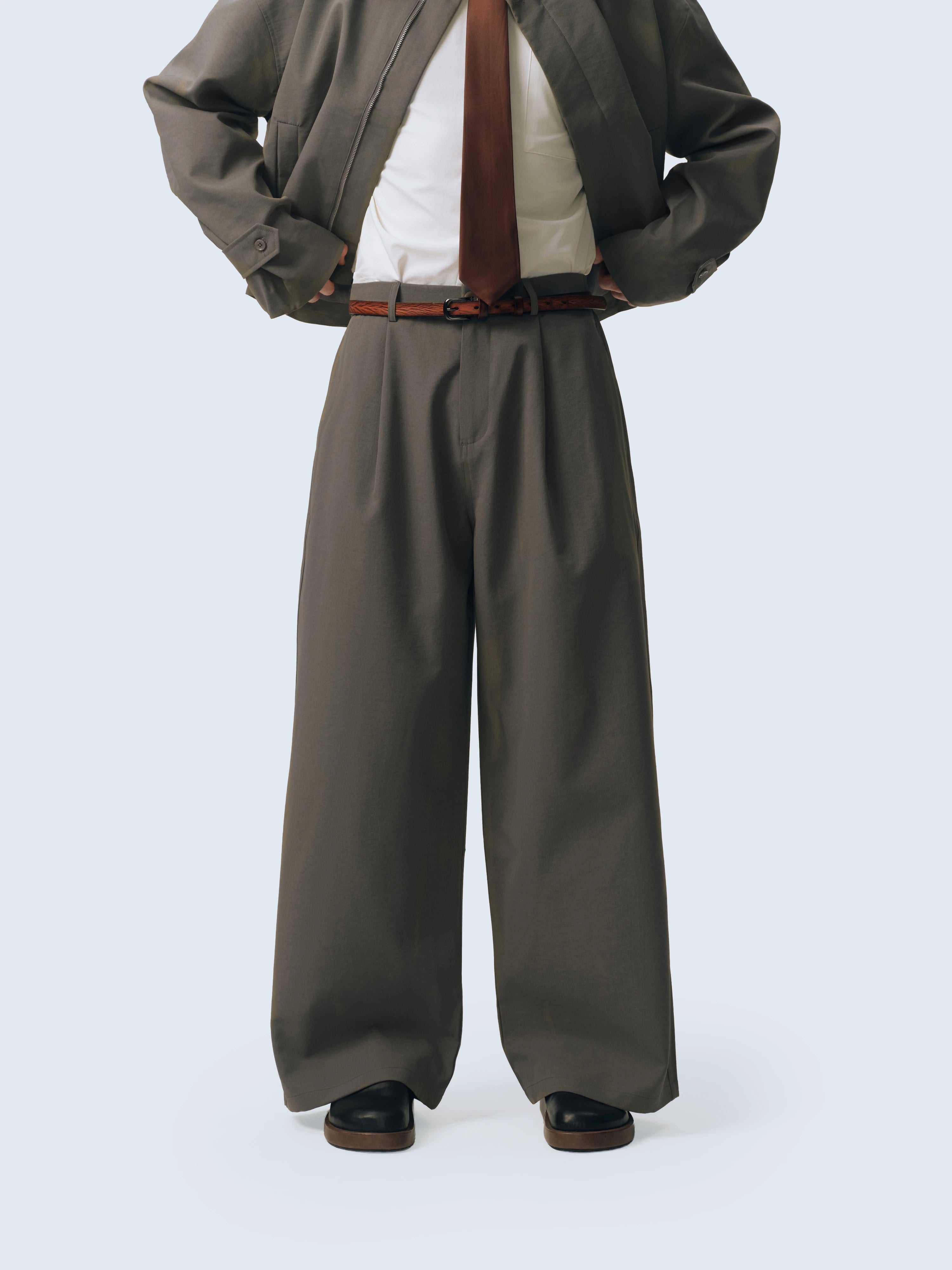 Lian lightweight trousers