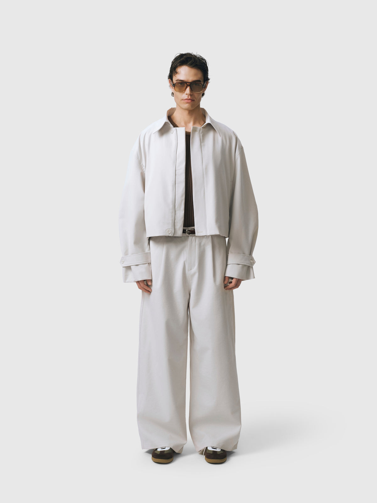 #Color_VINTAGE WHITE